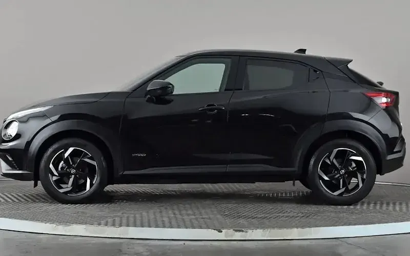 Used Nissan Juke N-Connecta 143 HP (105 kW) 2023 Black SUV