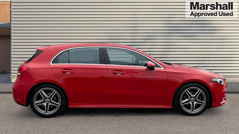 Usado Mercedes A200 Executive 163 HP (119 kW) 2018 Vermelho