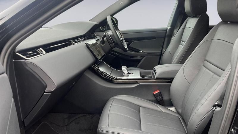 Used Land Rover Range Rover evoque SE Dynamic 2025 Santorini black SUV