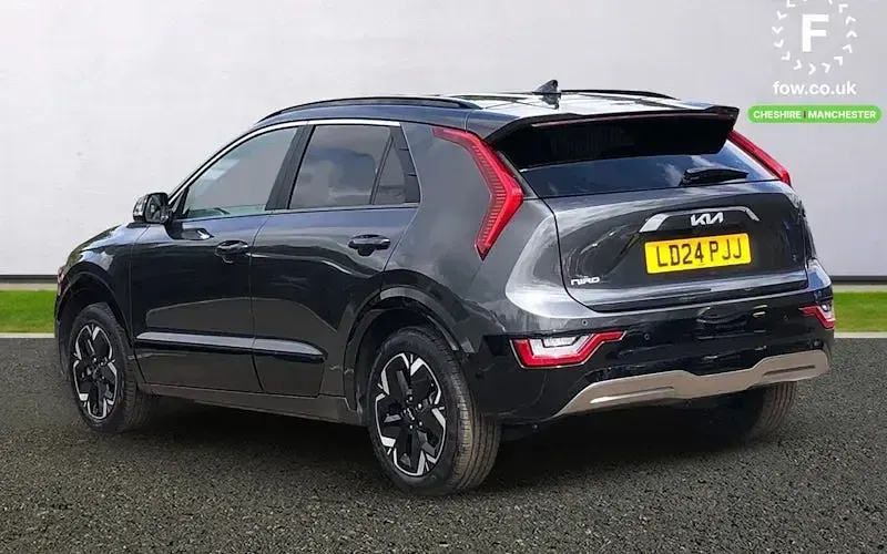 Used Kia Niro 150 kW (204 HP) 2024 Grey SUV
