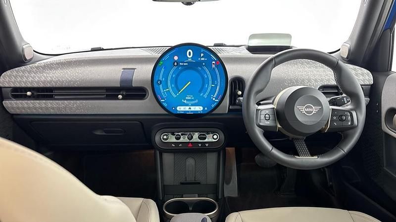 Used Mini Cooper Hatch 154 HP (113 kW) 2025 Blue Hatchback