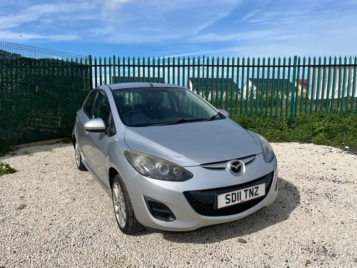 Used Mazda 2 2011 Silver Hatchback