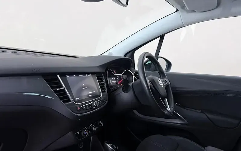 Used Vauxhall Crossland Ultimate 131 HP (96 kW) 2024 SUV