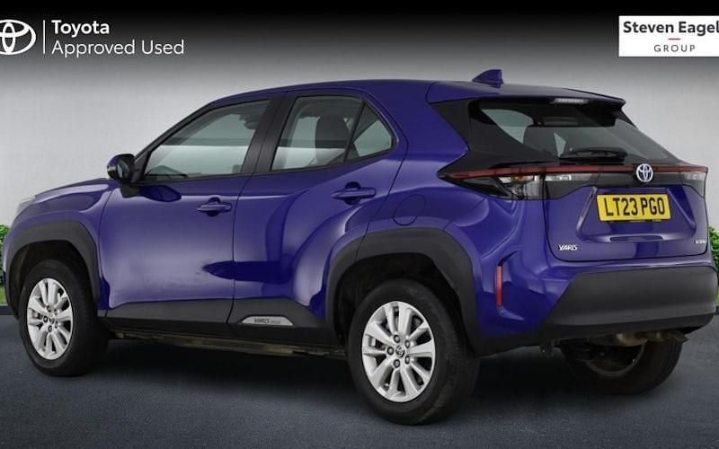 Used Toyota Yaris Hybrid 116 HP (85 kW) 2026 Estate