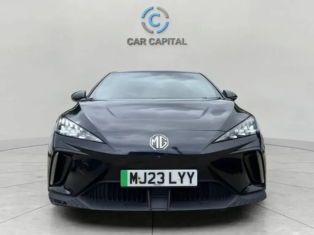 Usado MG MG4 EV Trophy 2023 Preto Citadino