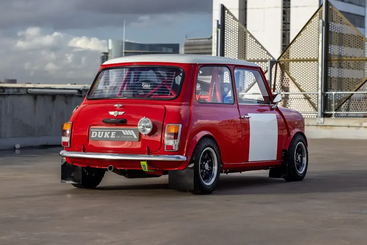 Used Rover Mini 116 HP (85 kW) 1995 Red Sedan