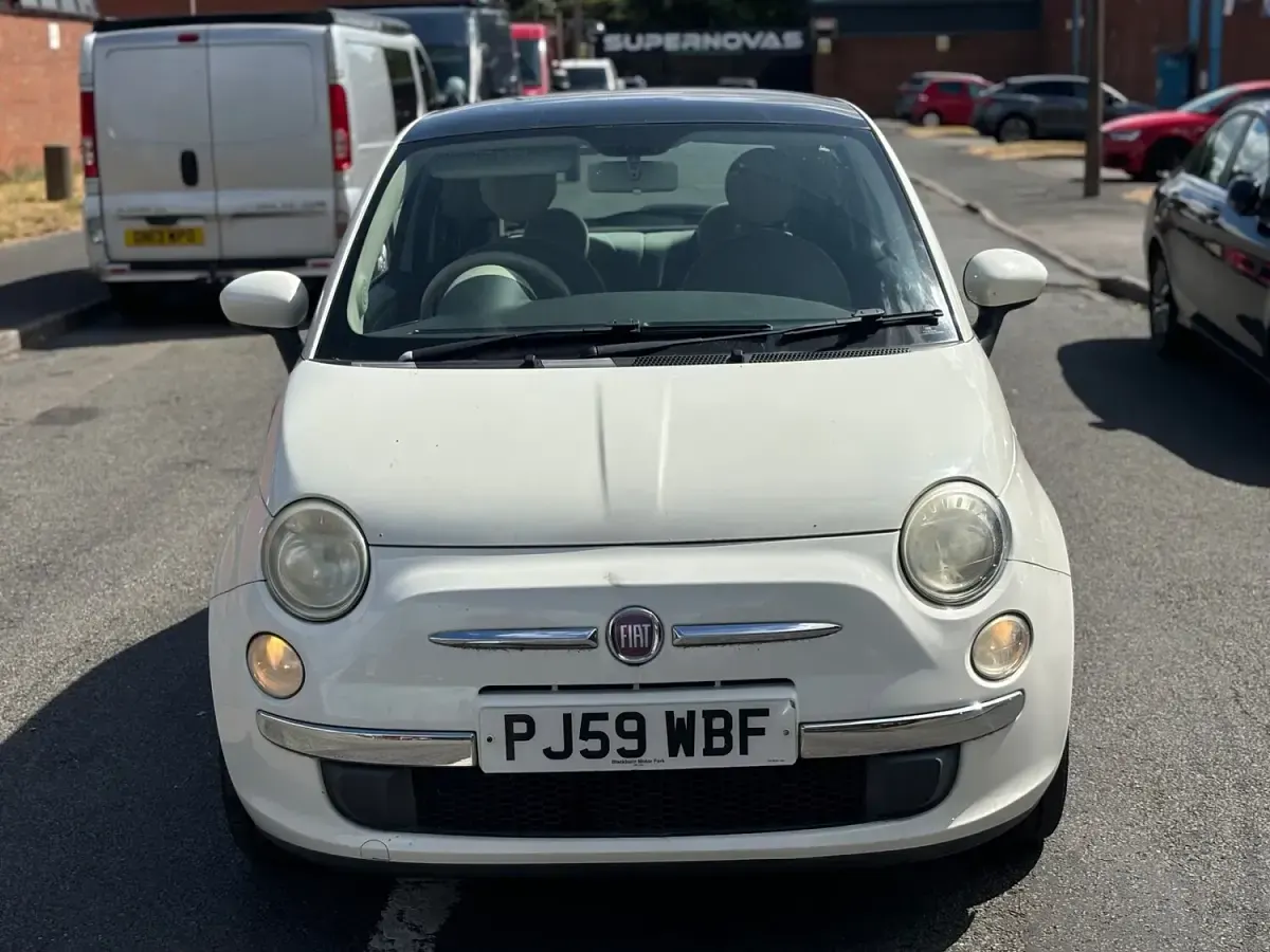 Used Fiat 500 Lounge 69 HP (50 kW) 2009 White Cabriolet