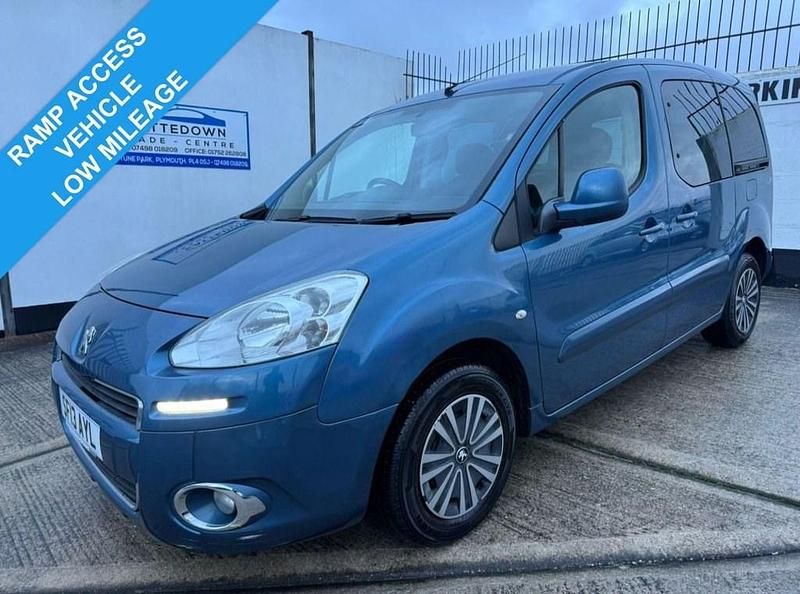 Used Peugeot Partner Tepee S 92 HP (67 kW) 2013 Blue MPV