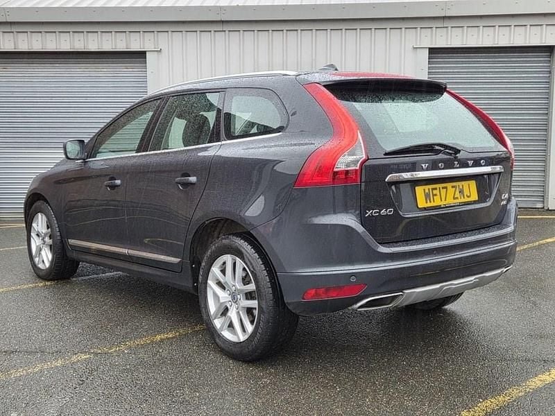 Used Volvo XC60 SE Lux 190 HP (139 kW) 2017 Grey SUV