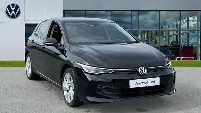 Black Used 2024 VW Golf VIII Match Hatchback | £19,682 (Good price) - Image 1/4
