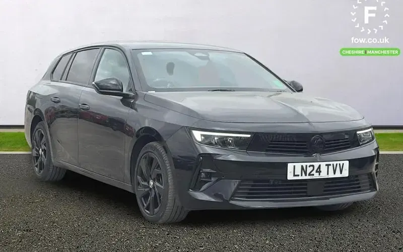 Used Vauxhall Astra 131 HP (96 kW) 2026 Estate