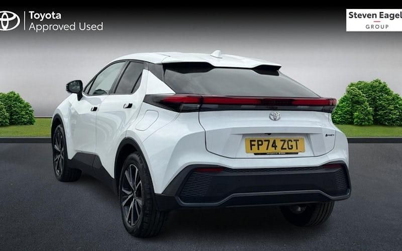 Used Toyota C-HR Design 223 HP (164 kW) 2026 SUV