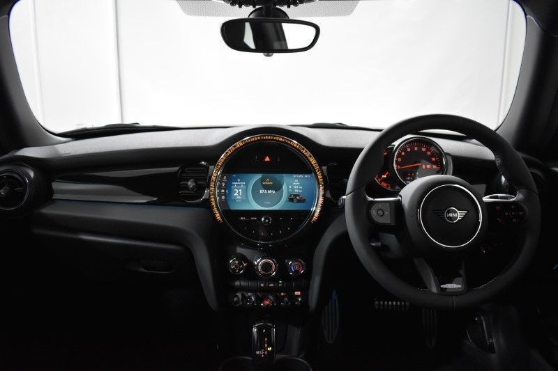 Used Mini Cooper Sport 136 HP (100 kW) 2022 Grey Hatchback