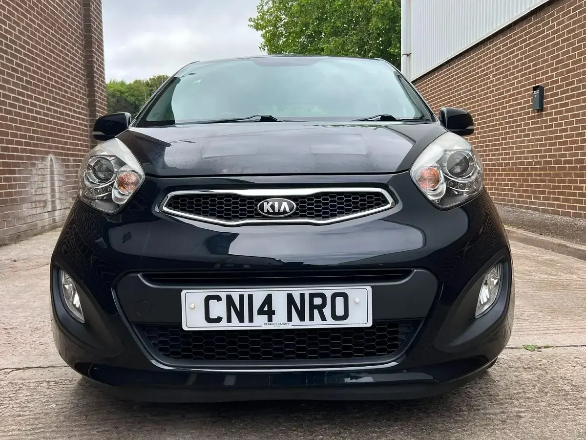Used Kia Picanto 84 HP (61 kW) 2014 Black Hatchback