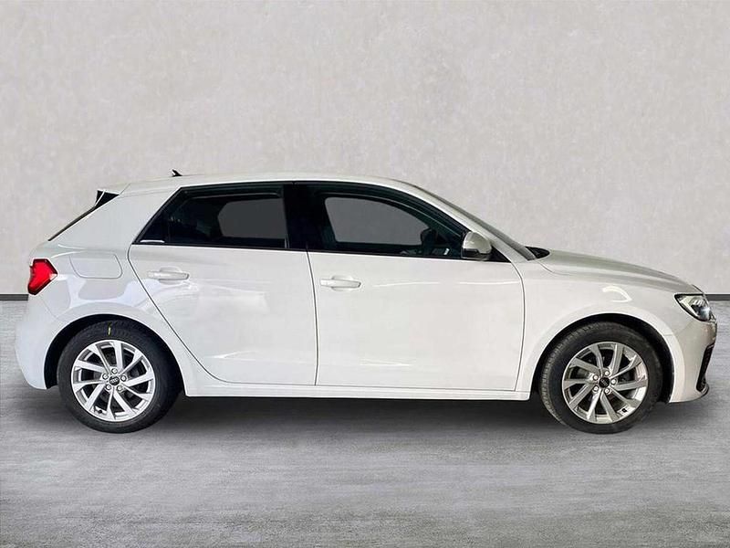 Used Audi A1 Sport 94 HP (69 kW) 2023 White SUV