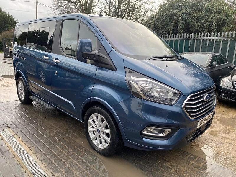 Used Ford Tourneo Custom Titanium 2019 Blue Van