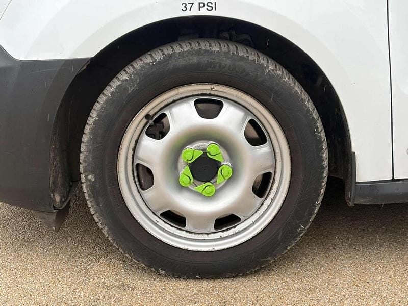 Used Ford Transit Connect S 2020 White MPV