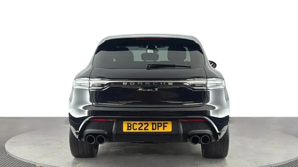 Used Porsche Macan S 380 HP (279 kW) 2022 Black SUV