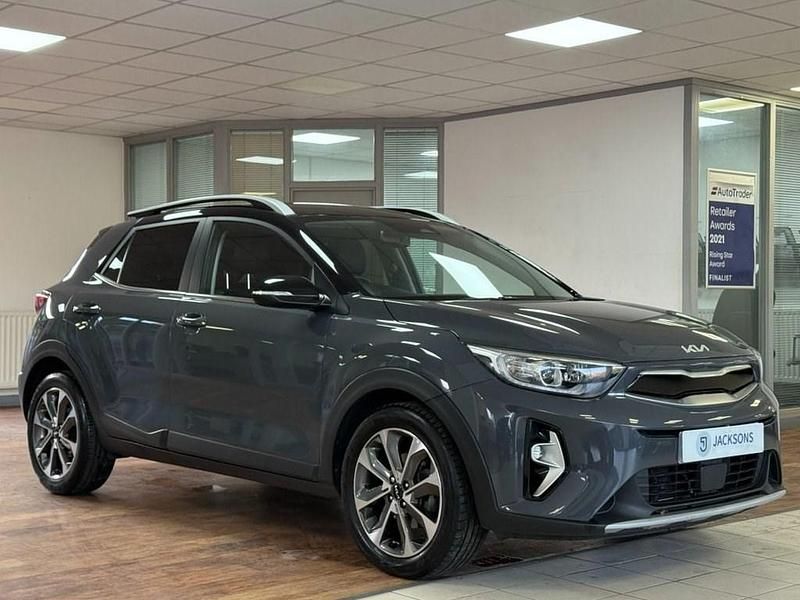 Used Kia Stonic 118 HP (86 kW) 2022 Grey SUV