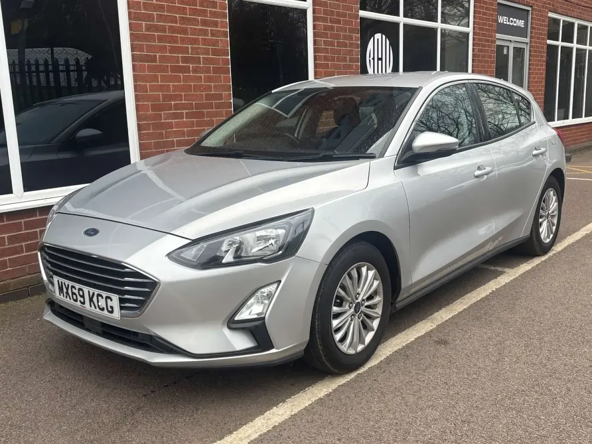 Używany Ford Focus Titanium 150 KM (110 kW) 2019 Srebrny Hatchback