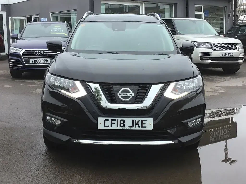 Used Nissan X-Trail N-Connecta 130 HP (95 kW) 2018 Black SUV