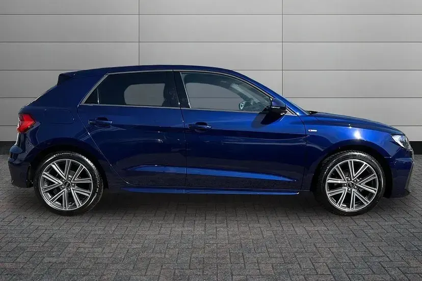 New Audi A1 Sportback S-Line 94 HP (69 kW) 2025 Navarra blue Hatchback