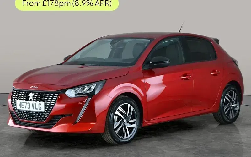 Used Peugeot 208 Allure+ 131 HP (96 kW) 2024 Hatchback