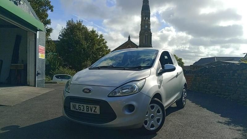 Silver Used 2013 Ford Ka Hatchback | £2,299 (Good price) - Image 1/4