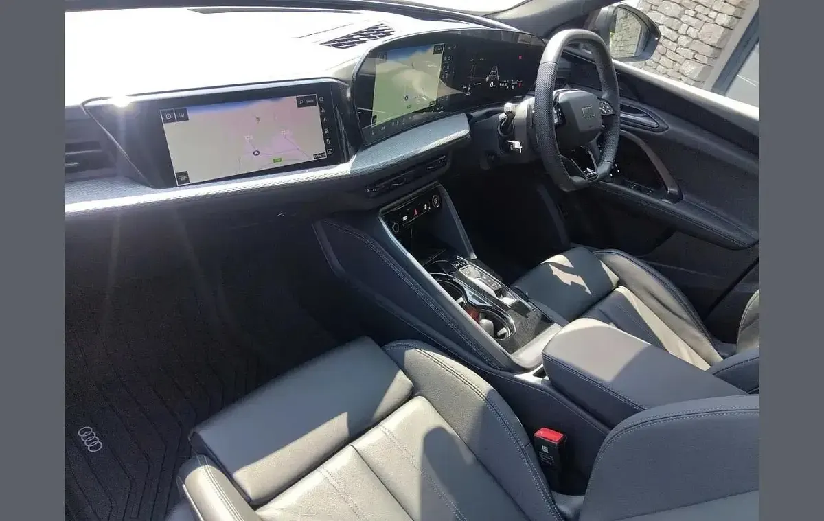 Used Audi Q5 Advanced 204 HP (150 kW) 2025 Grey SUV