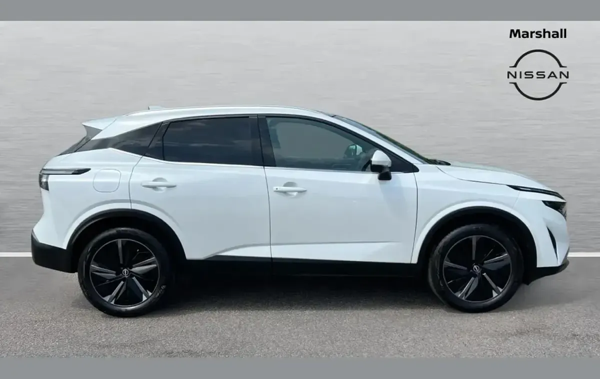 Used Nissan Qashqai Tekna 155 HP (114 kW) 2025 White SUV