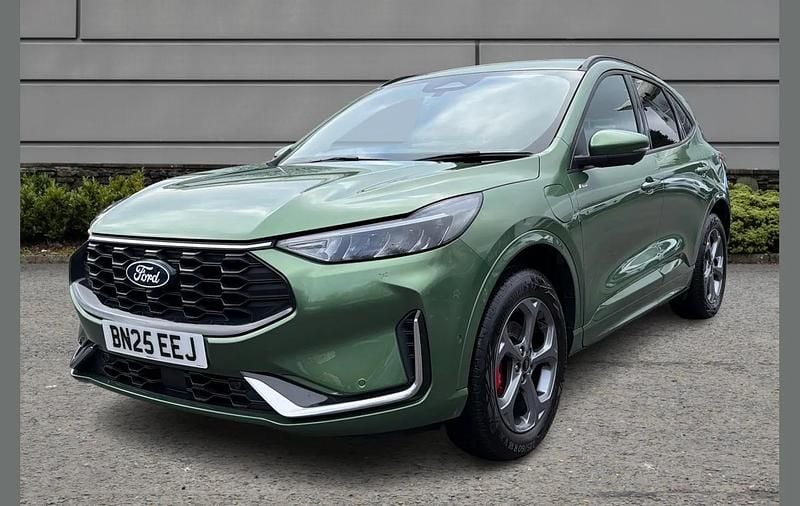 Used Ford Kuga ST-Line 239 HP (175 kW) 2025 Green SUV