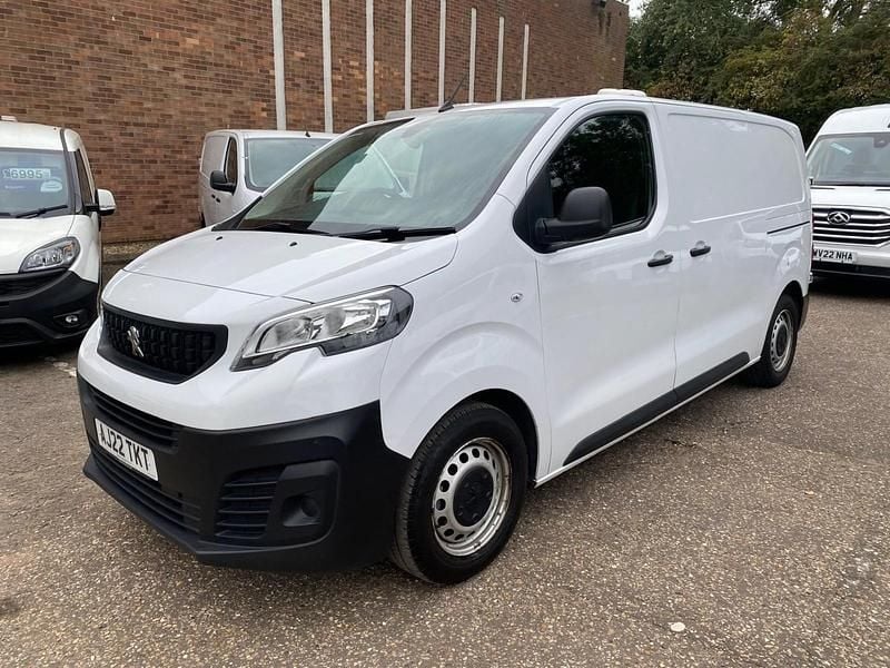 White Used 2022 Peugeot Expert Premium Van | £7,495 (Good price) - Image 1/4