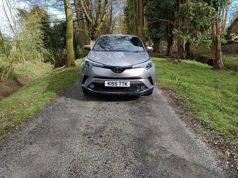 Used Toyota C-HR 116 HP (85 kW) 2019 Silver SUV