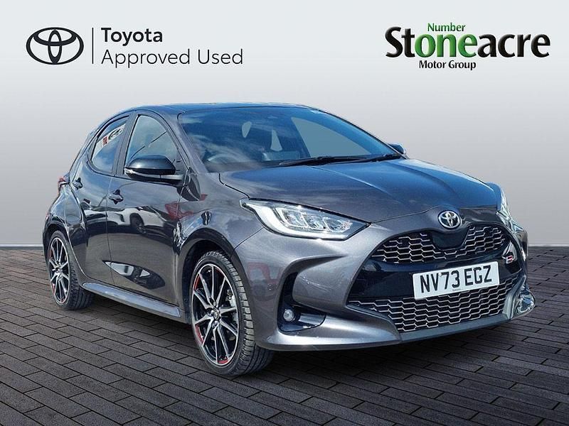 Grey Used 2023 Toyota Yaris Hybrid Sport Hatchback | £19,250 (Fair price) - Image 1/2