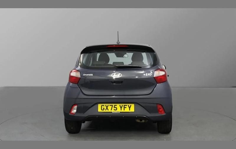 Used Hyundai i10 Advanced 63 HP (46 kW) 2025 Grey Hatchback