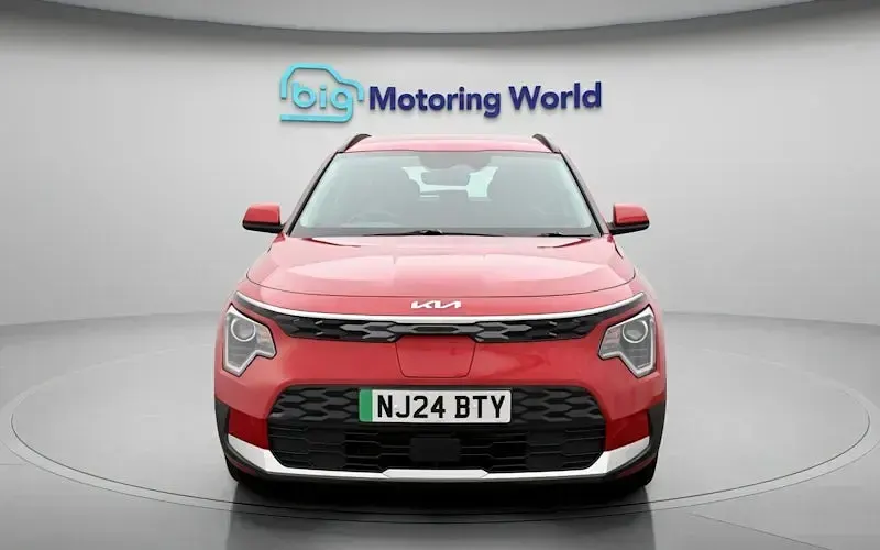 Used Kia Niro 150 kW (204 HP) 2025 SUV