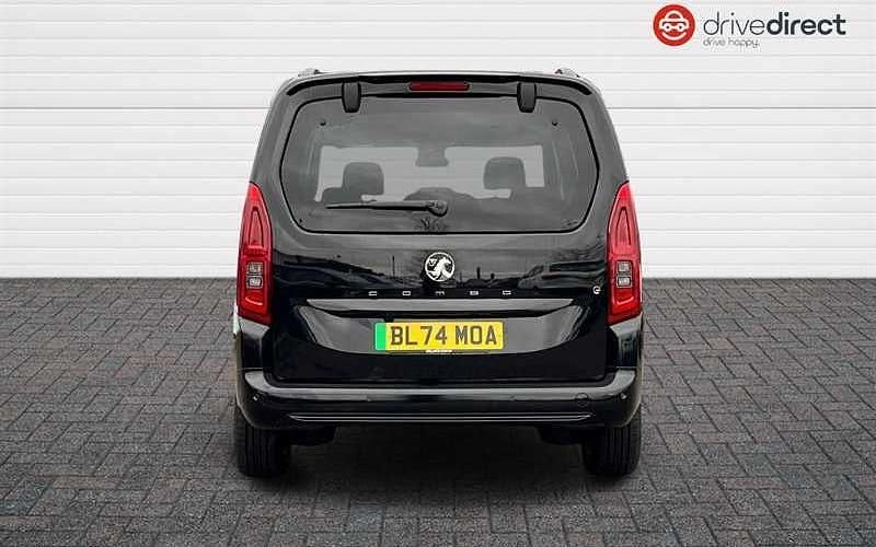 Used Vauxhall Combo Ultimate 100 kW (136 HP) 2024 Black Estate