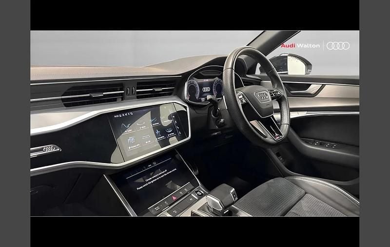 Used Audi A6 S-Line 200 HP (147 kW) 2022 Blue Estate