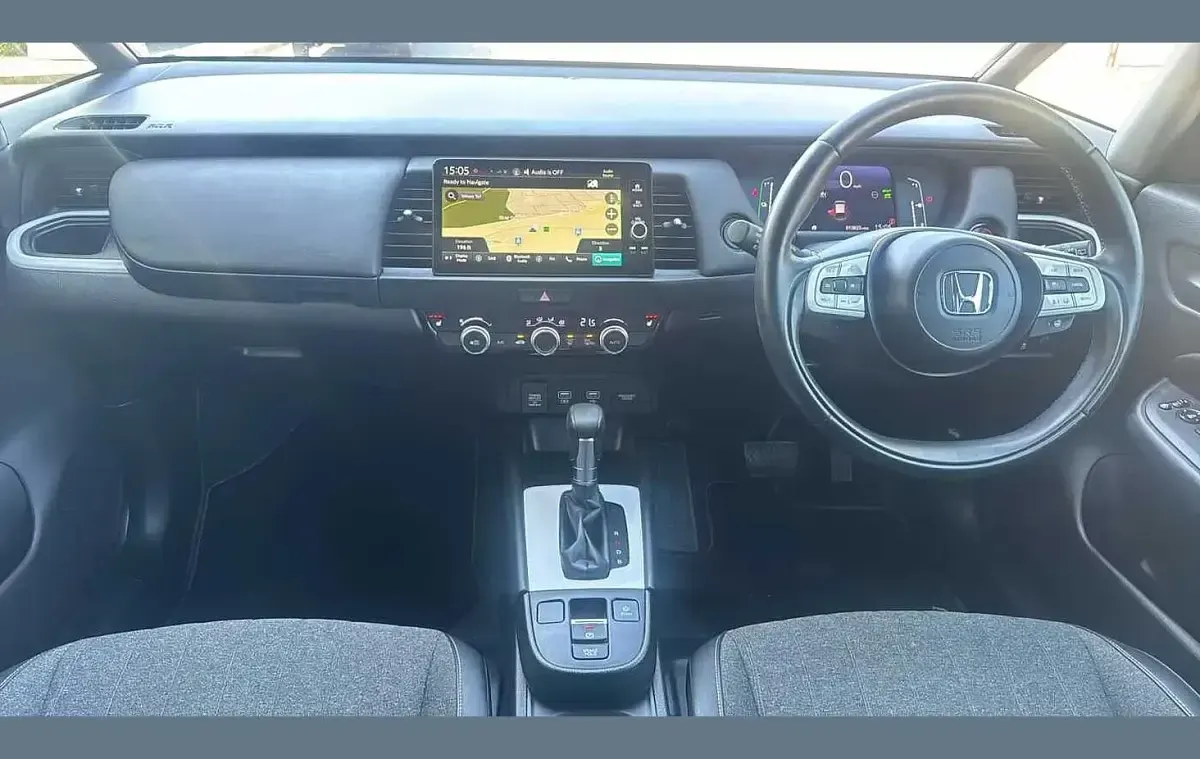 Second-hand Honda Jazz Hybrid 109 CP (80 kW) 2021 Roșu Hatchback
