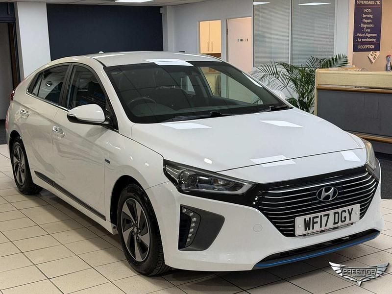 Used Hyundai Ioniq Premium 2017 White Hatchback