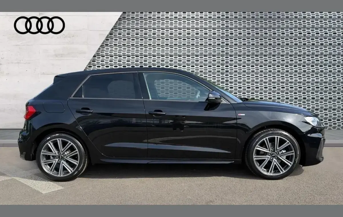New Audi A1 S-Line 147 HP (108 kW) 2026 Black SUV