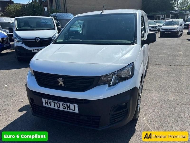 Used Peugeot Partner 2021 White MPV