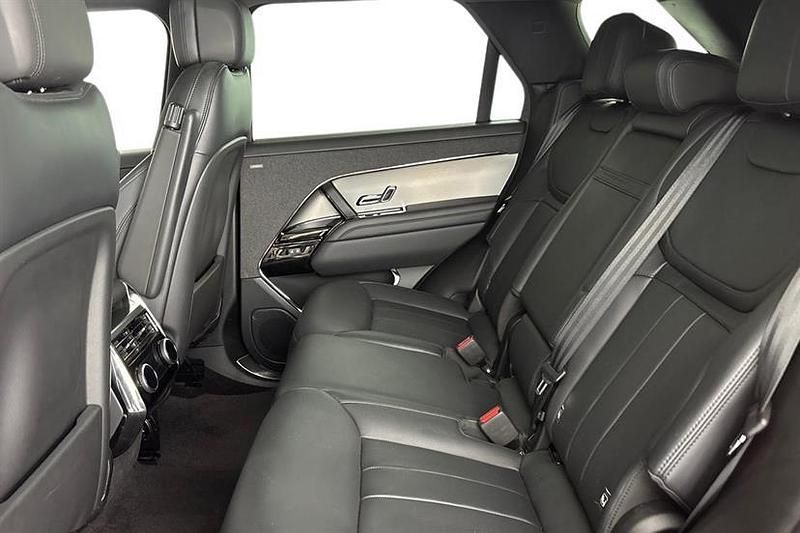 Used Land Rover Range Rover Sport SE Dynamic 460 HP (338 kW) 2024 Firenze red SUV