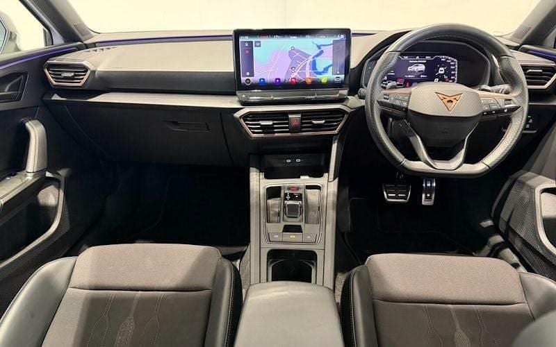 Used Cupra Leon VZ1 245 HP (180 kW) 2023 White Hatchback