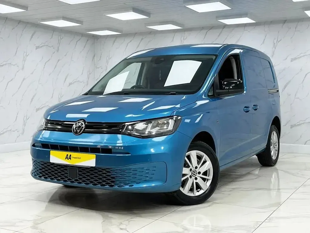 Usado VW Caddy Pro 122 CV (89 kW) 2021 Azul Monovolumen