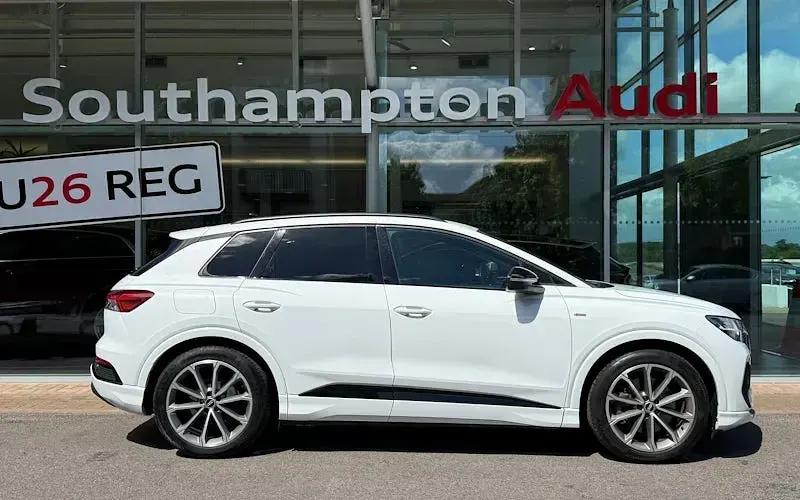 Used Audi Q4 e-tron 219 kW (299 HP) 2022 SUV