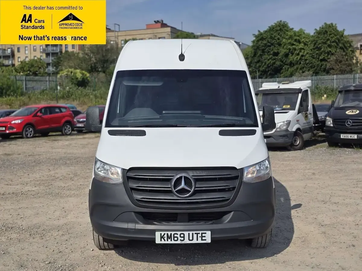 Used Mercedes Sprinter 163 HP (119 kW) 2019 White Van