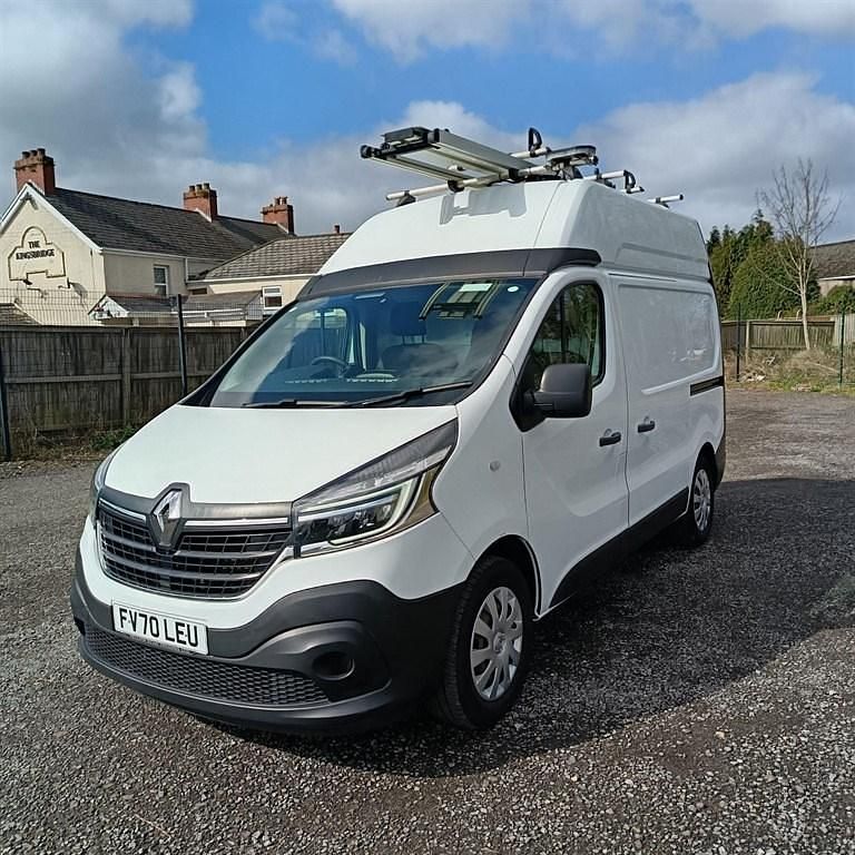 Used Renault Trafic Business 2021 White