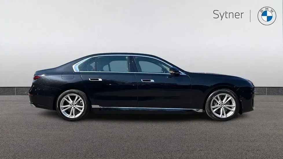 Used BMW i7 Comfort Edition 334 kW (455 HP) 2025 Black Sedan