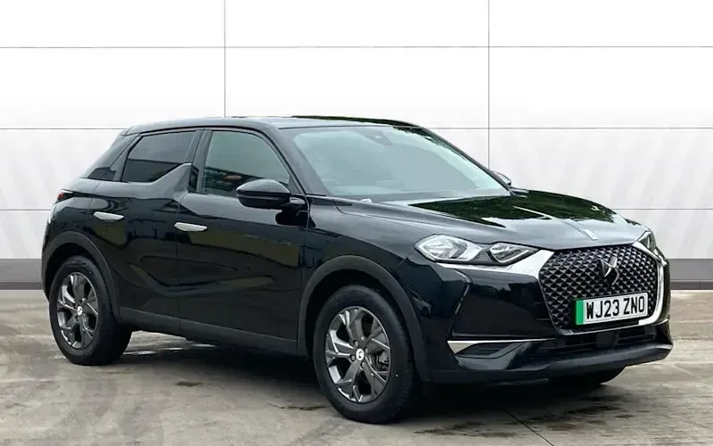 Usado DS Automobiles DS3 Crossback Bastille 136 HP (100 kW) 2023 SUV